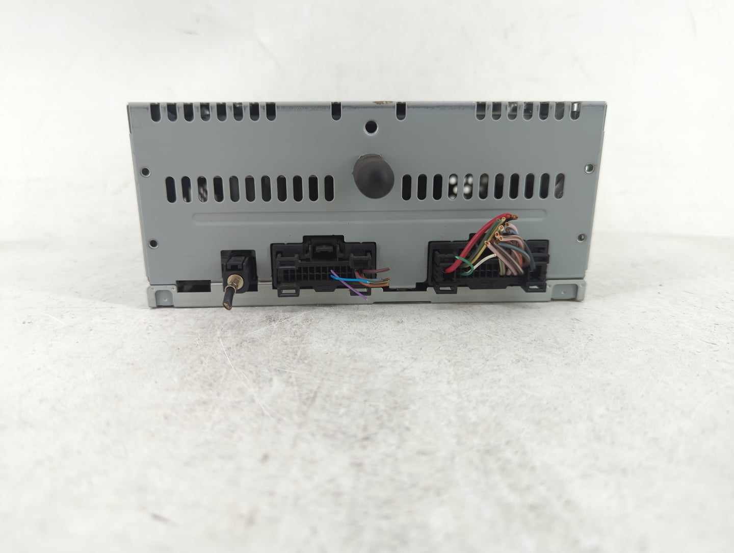 2017 Ford Explorer Radio AM FM Cd Player Receiver Replacement P/N:HB5T-19C107-AB Fits OEM Used Auto Parts - Oemusedautoparts