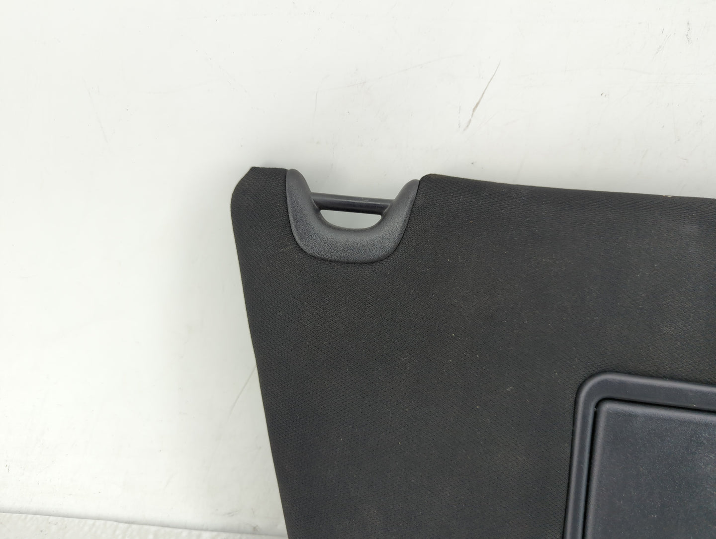 2017 Ford Explorer Sun Visor Shade Replacement Passenger Right Mirror Fits OEM Used Auto Parts - Oemusedautoparts1.com