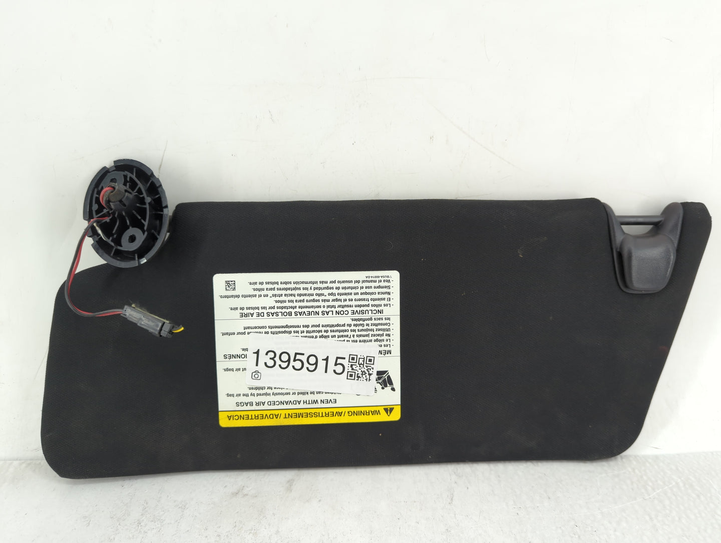 2017 Ford Explorer Sun Visor Shade Replacement Passenger Right Mirror Fits OEM Used Auto Parts - Oemusedautoparts1.com