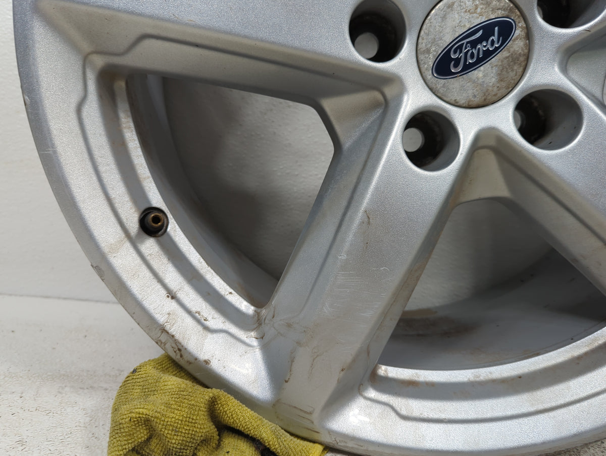 2017 Ford Explorer Oem Wheel Rim 1401524 - Oemusedautoparts1.com