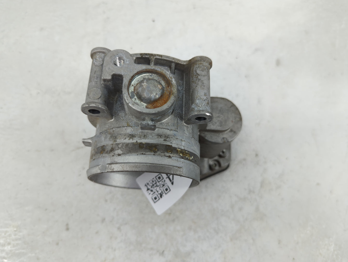 2011-2019 Ford Explorer Throttle Body P/N:AT4E-9F991-EL Fits Fits 2011 2012 2013 2014 2015 2016 2017 2018 2019 OEM Used Auto
