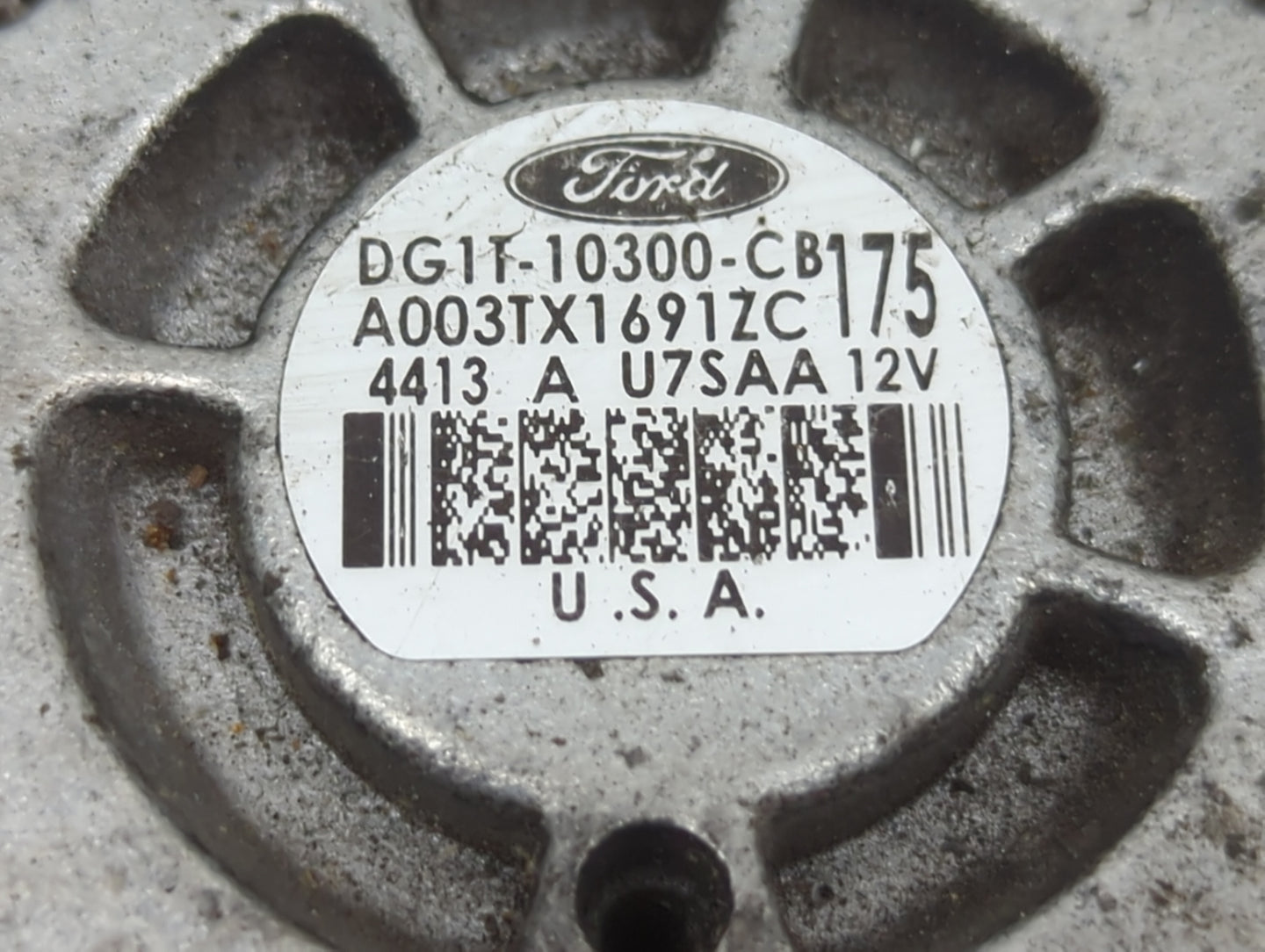 2011-2019 Ford Explorer Alternator Replacement Generator Charging Assembly Engine OEM P/N:DG1T-10300-CB Fits OEM Used Auto P