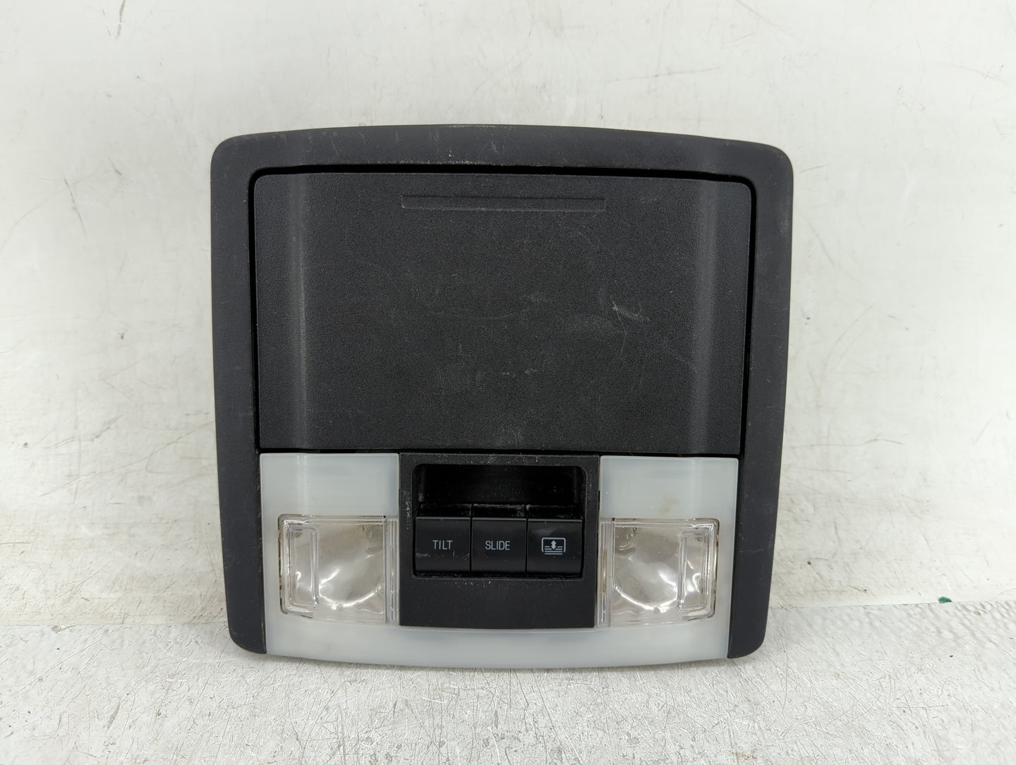 2017 Ford Explorer Overhead Roof Console 1410240 - Oemusedautoparts1.com