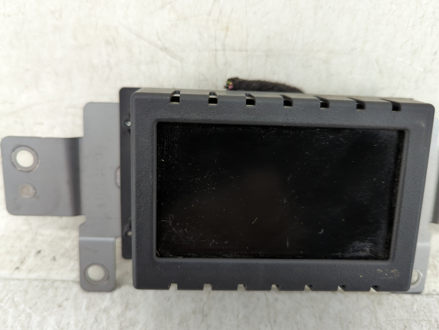 2017 Ford Explorer Information Display Screen - Oemusedautoparts1.com