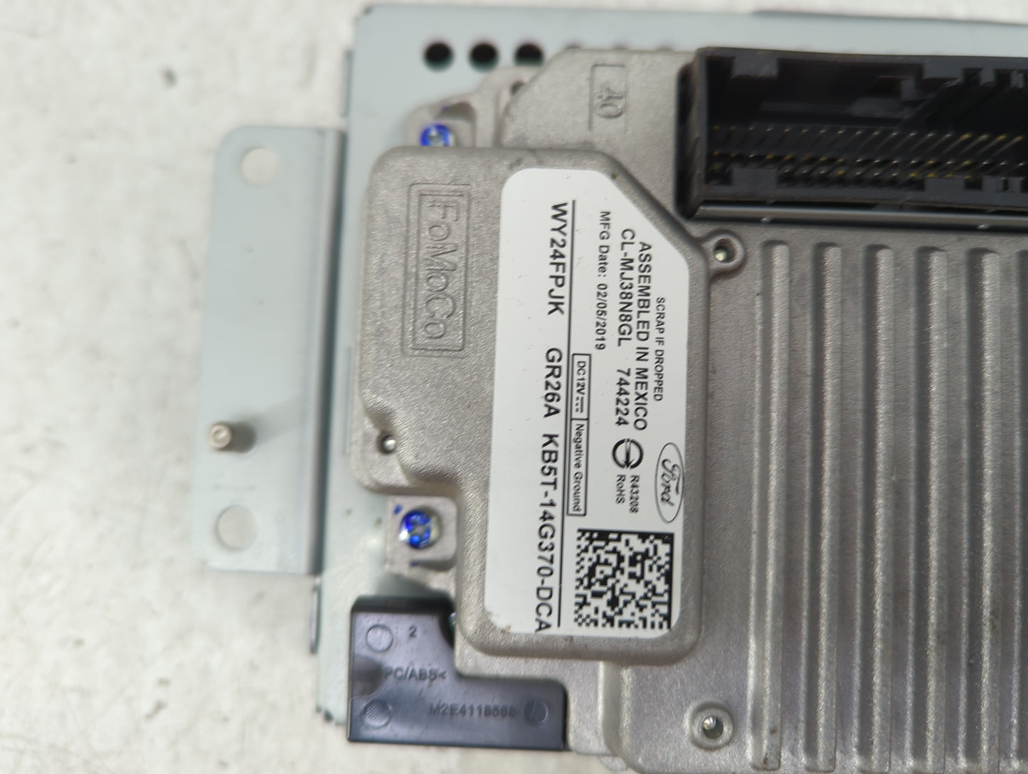 2019-2019 Ford Explorer Information Display Screen - Oemusedautoparts1.com