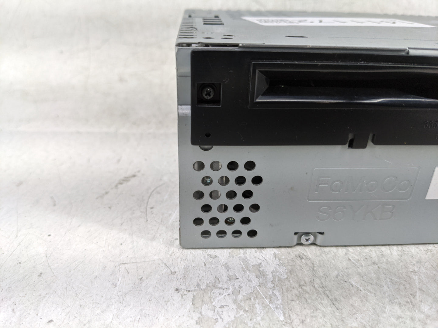 2017 Ford Explorer Radio AM FM Cd Player Receiver Replacement P/N:HB5T-19C107-AA Fits OEM Used Auto Parts - Oemusedautoparts