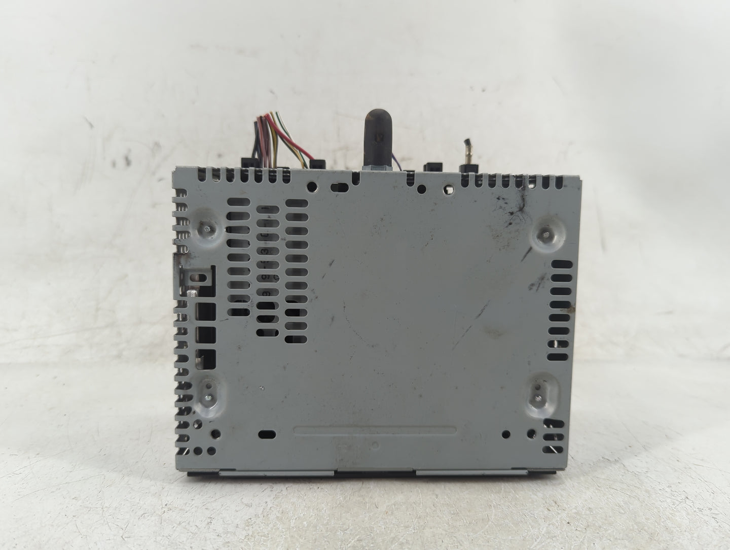 2016-2017 Ford Explorer Radio AM FM Cd Player Receiver Replacement P/N:HB5T-19C107-AA Fits Fits 2016 2017 OEM Used Auto Part