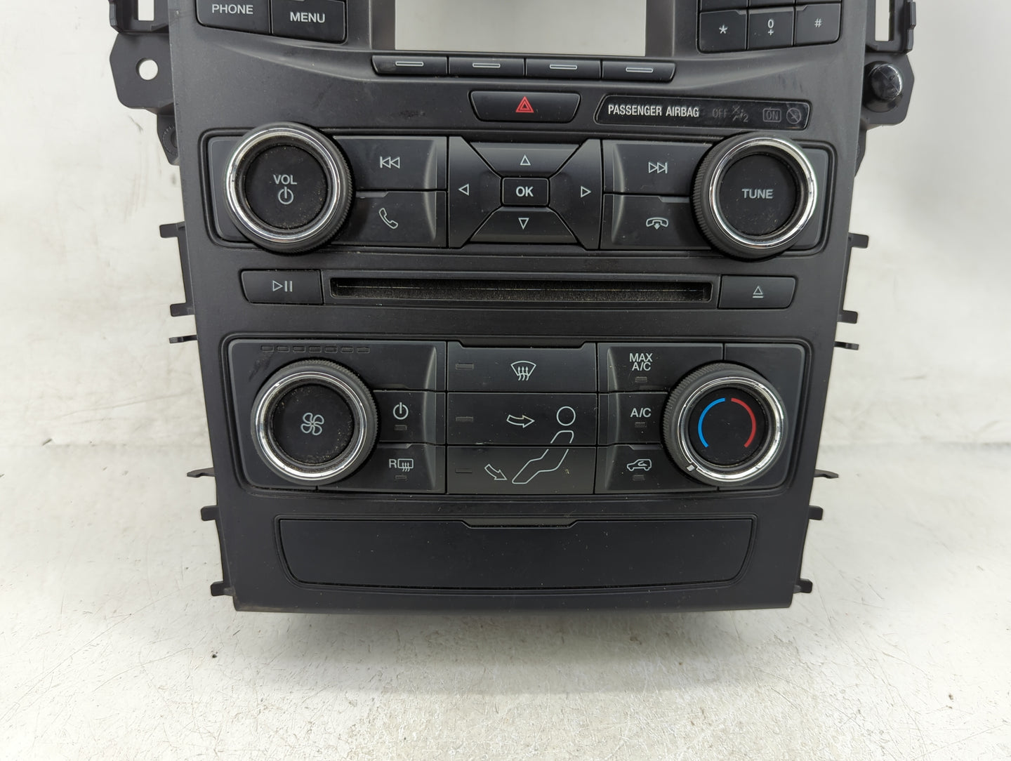 2016-2018 Ford Explorer Radio Control Panel - Oemusedautoparts1.com
