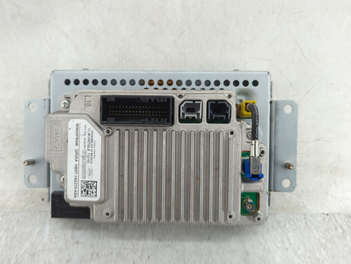 2019-2019 Ford Explorer Information Radio Display Screen 1411539 - Oemusedautoparts1.com