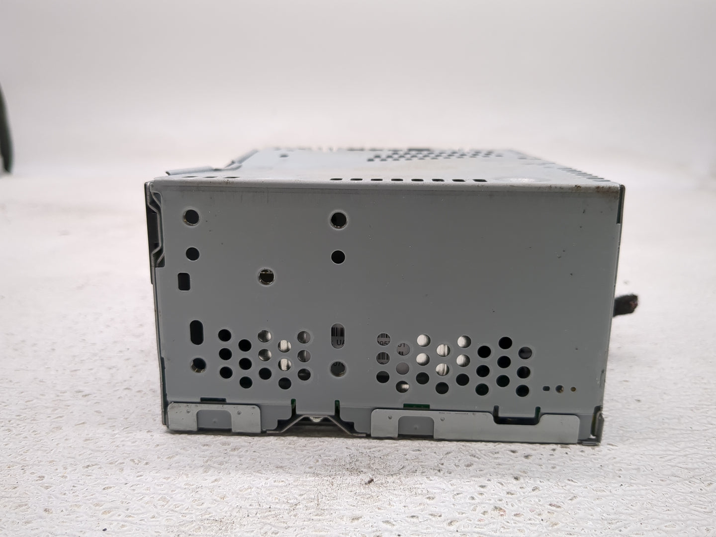 2017 Ford Explorer Radio AM FM Cd Player Receiver Replacement P/N:HB5T-19C107-BA Fits OEM Used Auto Parts - Oemusedautoparts