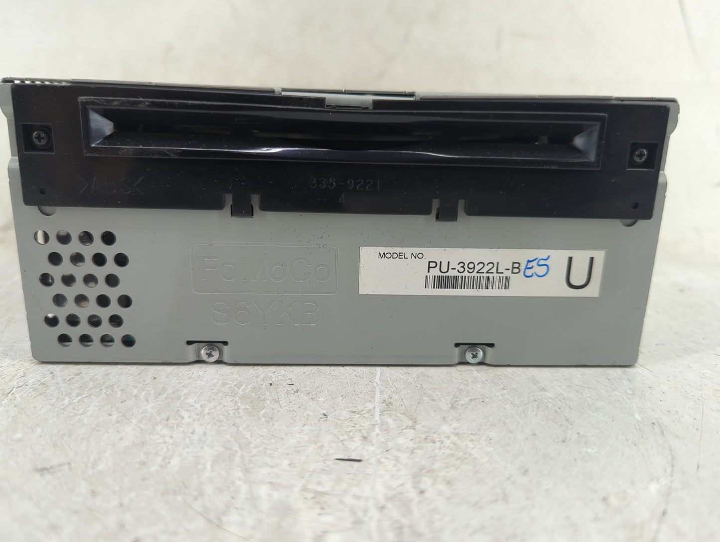 2016-2017 Ford Explorer Radio AM FM Cd Player Receiver Replacement P/N:GB5T-19C107-BG Fits Fits 2016 2017 OEM Used Auto Part
