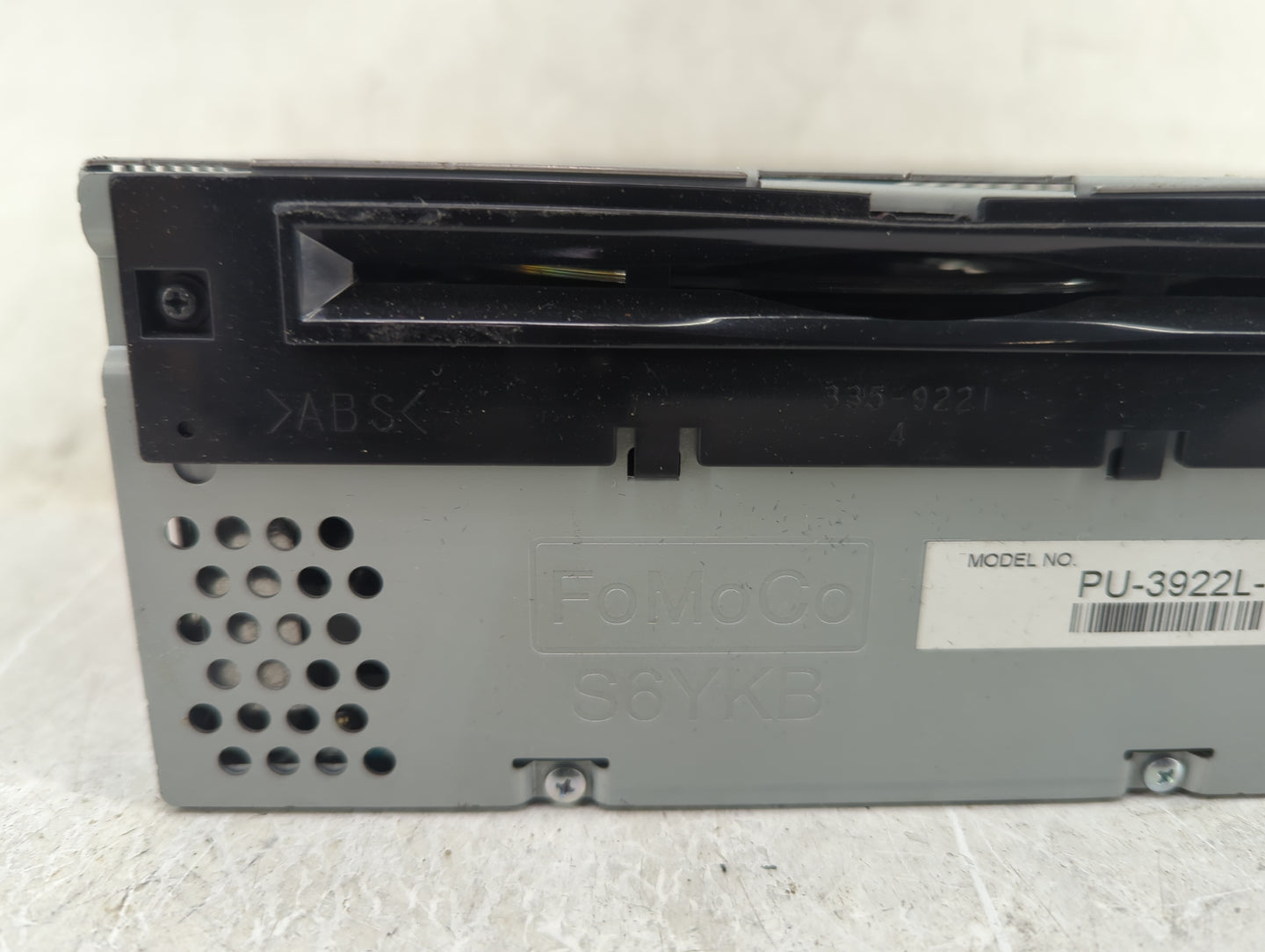 2016-2017 Ford Explorer Radio AM FM Cd Player Receiver Replacement P/N:GB5T-19C107-BG Fits Fits 2016 2017 OEM Used Auto Part