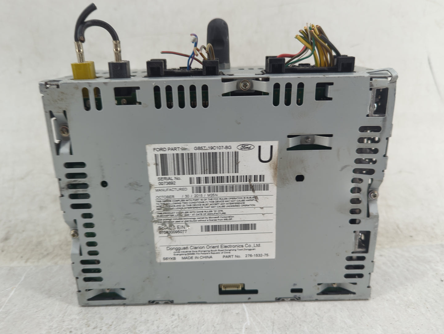 2016-2017 Ford Explorer Radio AM FM Cd Player Receiver Replacement P/N:GB5T-19C107-BG Fits Fits 2016 2017 OEM Used Auto Part