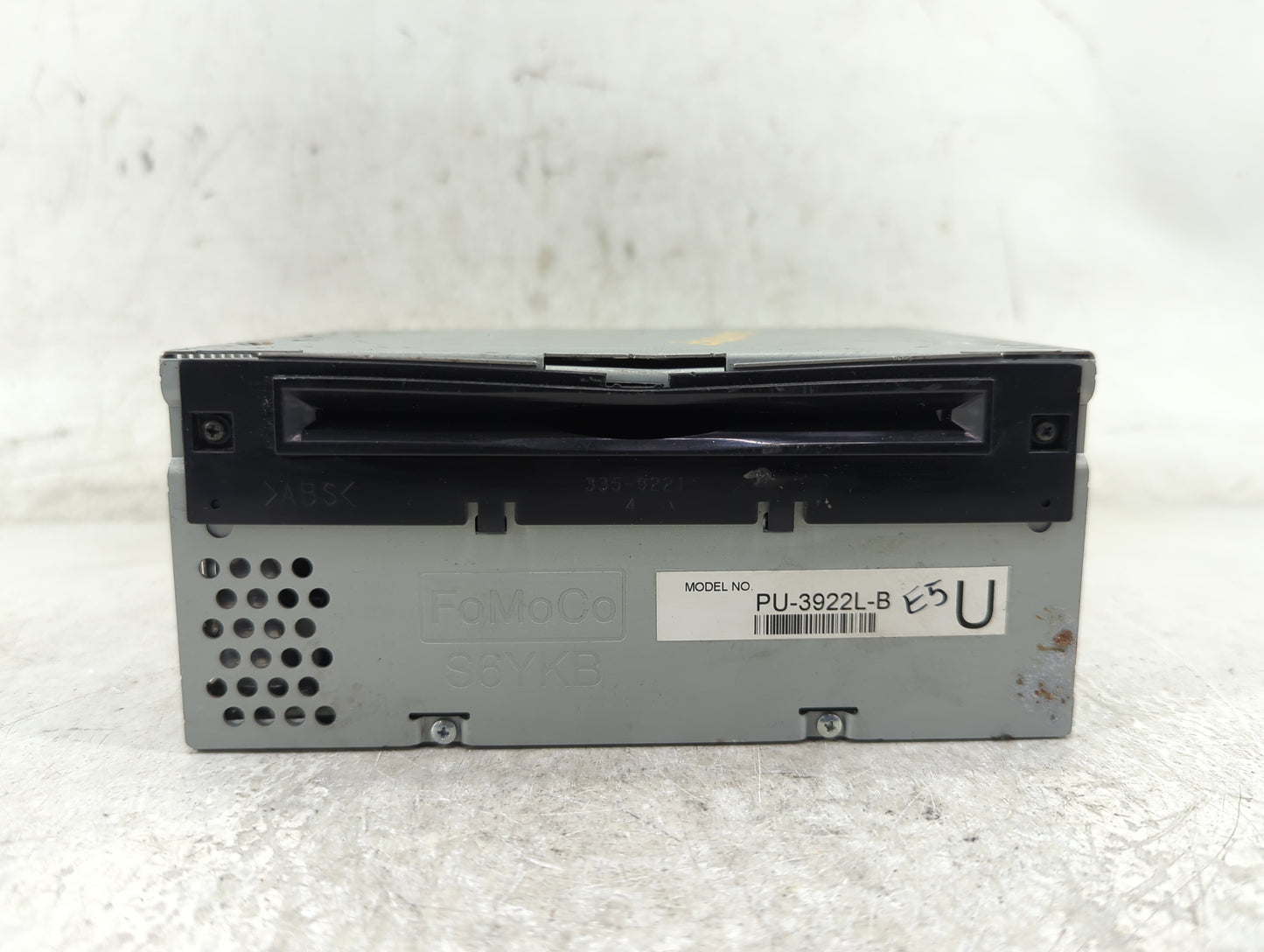 2016-2017 Ford Explorer Radio AM FM Cd Player Receiver Replacement P/N:GB5T-19C107-BG Fits Fits 2016 2017 OEM Used Auto Part