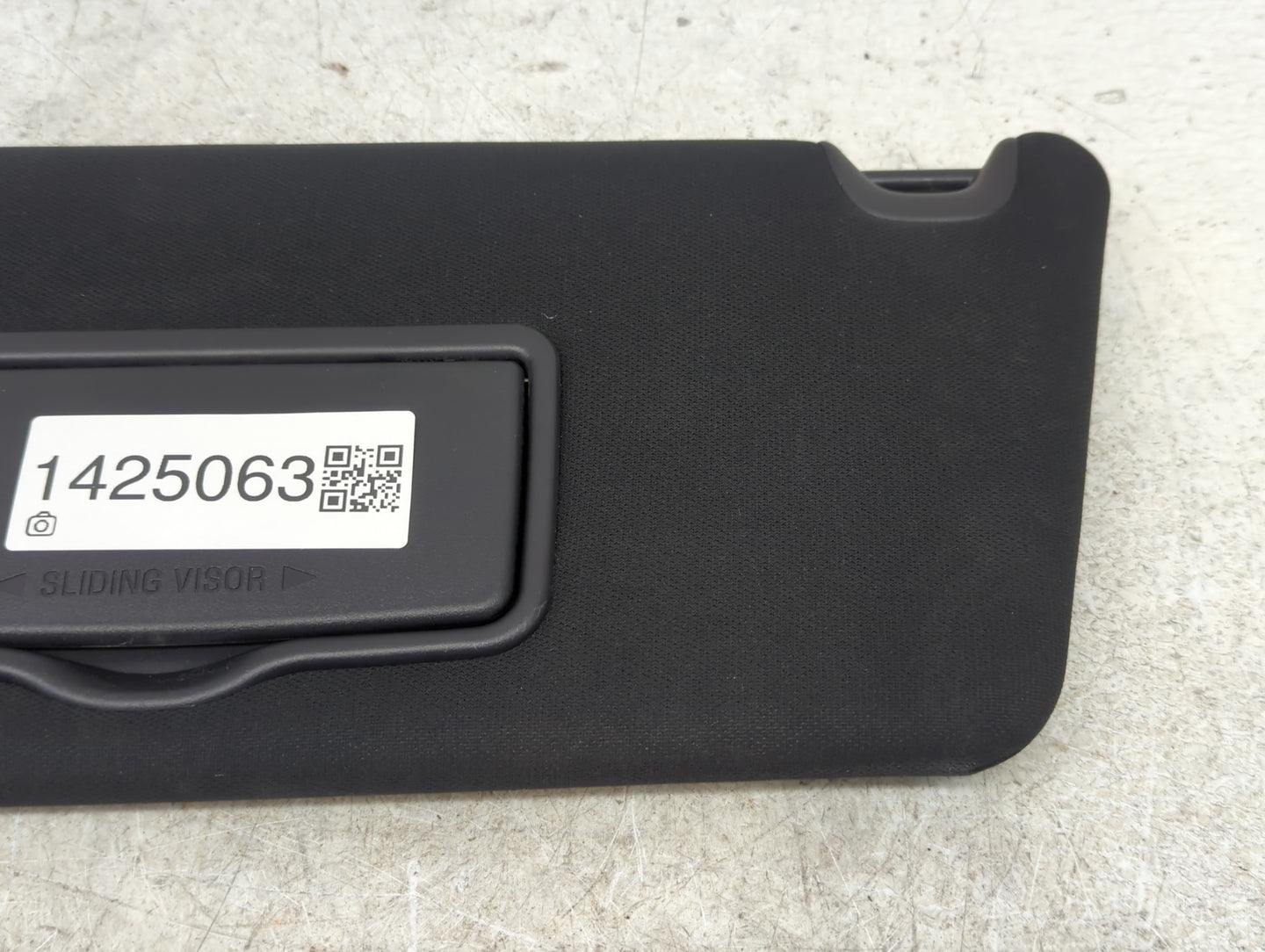 2017 Ford Explorer Sun Visor Shade Replacement Driver Left Mirror Fits OEM Used Auto Parts - Oemusedautoparts1.com