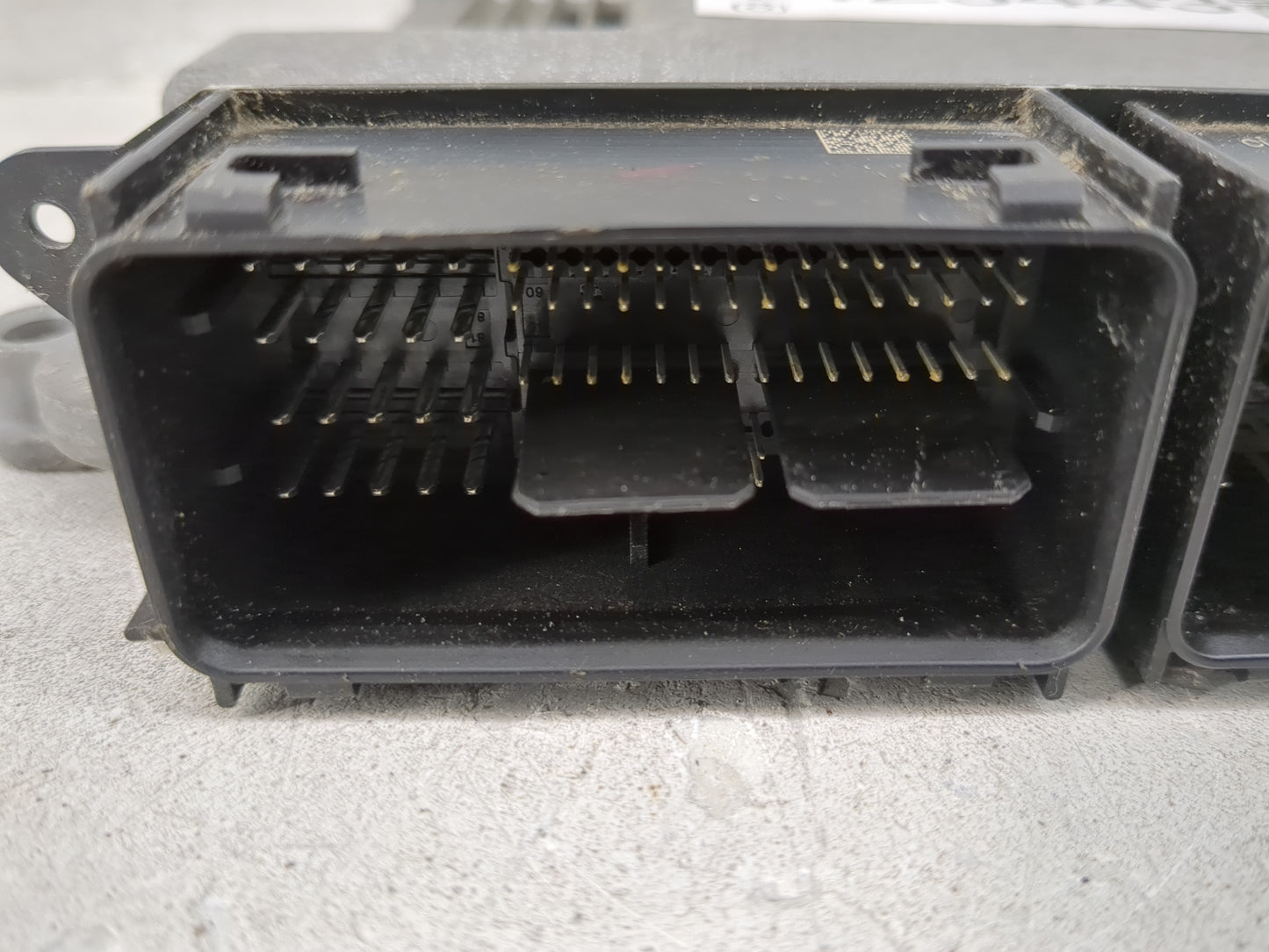 2016-2019 Ford Explorer PCM Engine Control Computer ECU ECM PCU OEM P/N:GB5A-12A650-YA FB5A-12B684-CA Fits OEM Used Auto Par