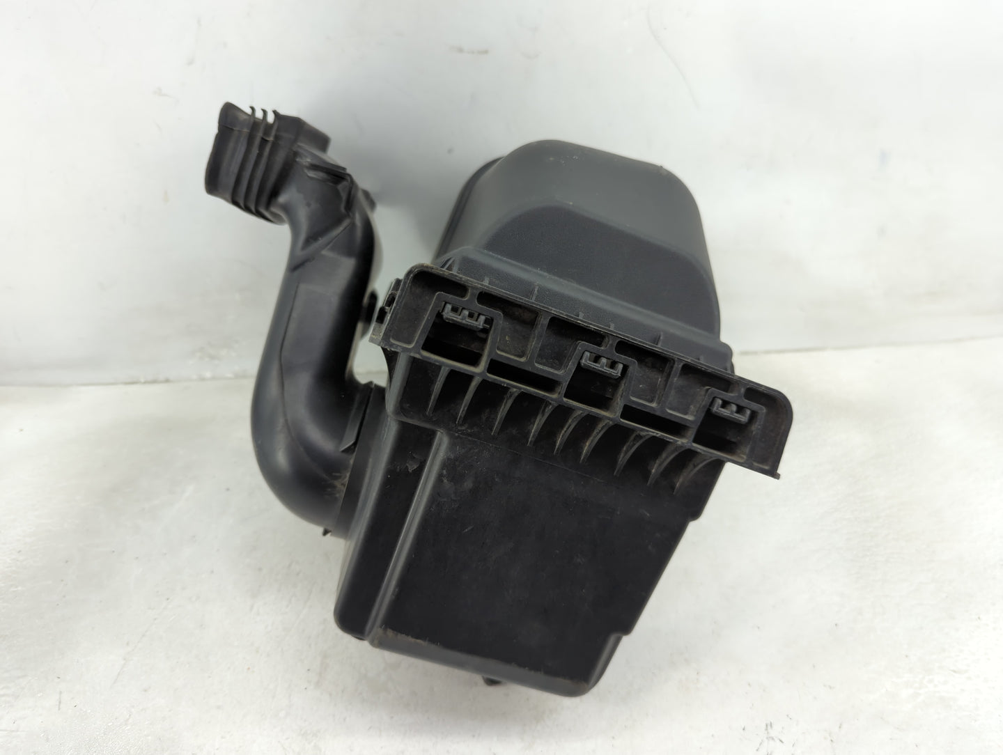 2016-2019 Ford Explorer Air Cleaner Intake-duct Hose Tube - Oemusedautoparts1.com