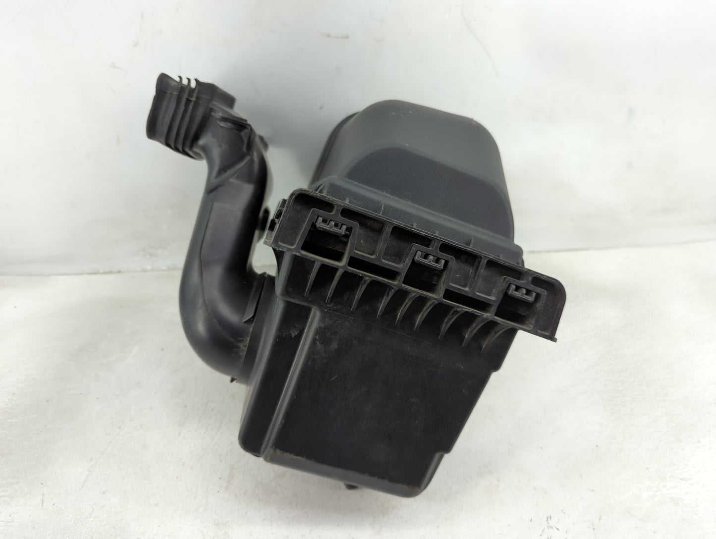 2016-2019 Ford Explorer Air Cleaner Intake-duct Hose Tube - Oemusedautoparts1.com