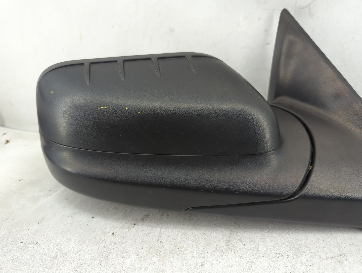 2017 Ford Explorer Passenger Side View Mirror - Right Door Mirror OEM Used - Oemusedautoparts1.com
