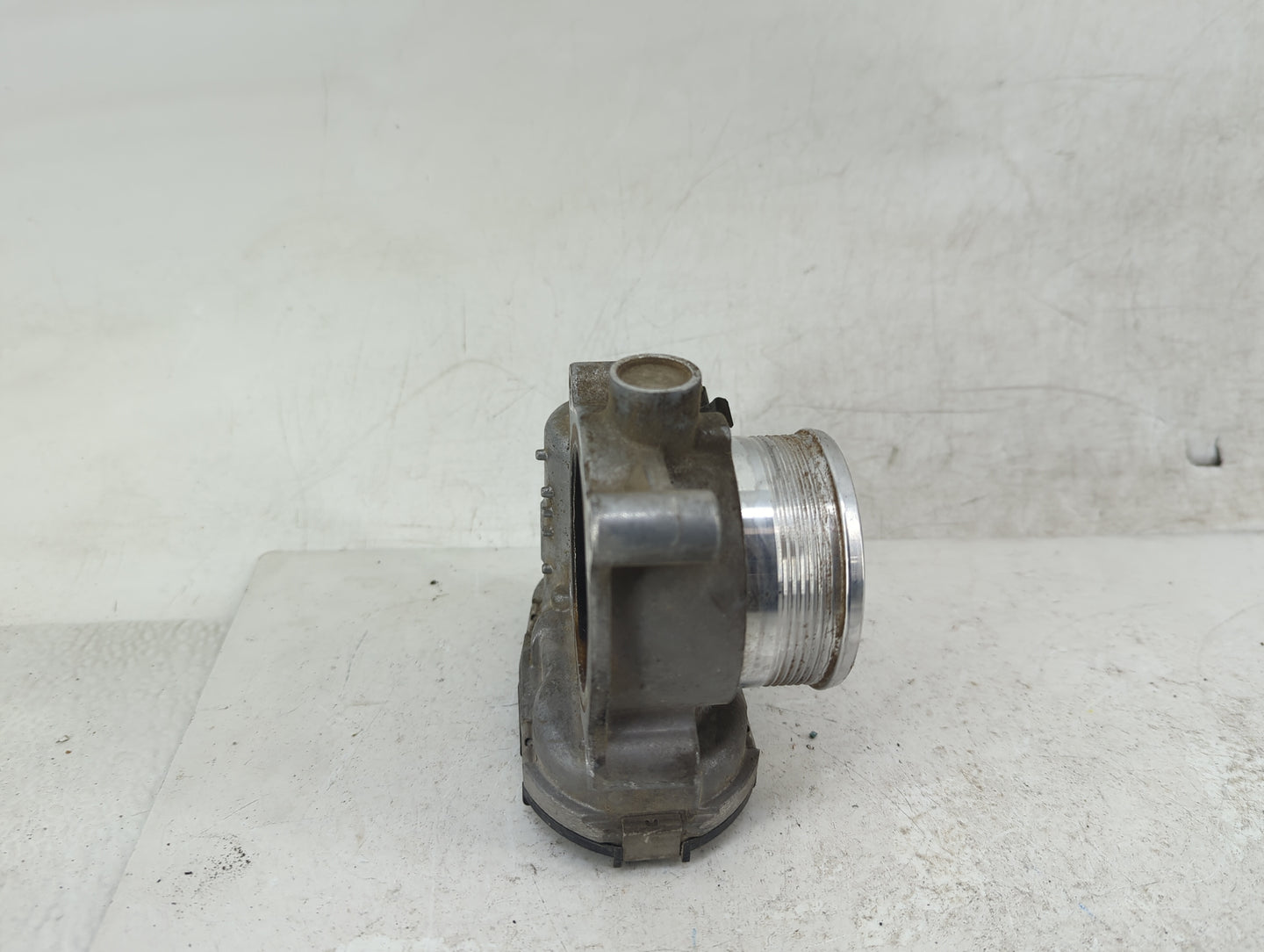 2016-2019 Ford Explorer Throttle Body P/N:0280750576 DS7E-9F991-BB Fits Fits 2014 2015 2016 2017 2018 2019 2020 2021 2022 OE