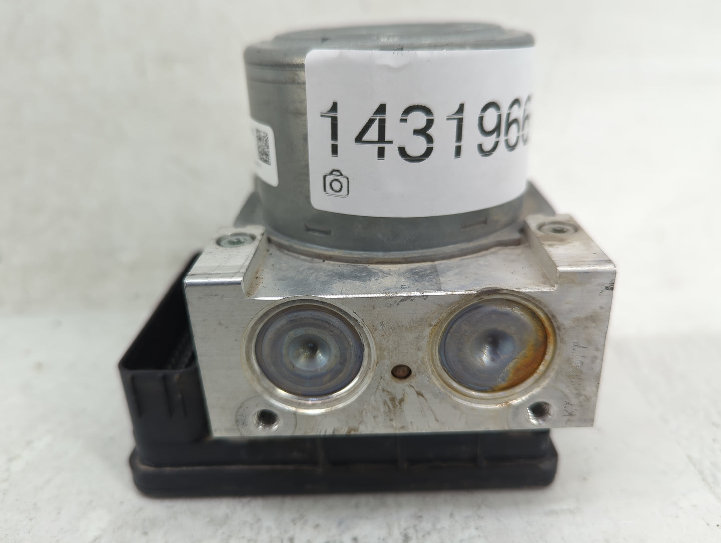 2017 Ford Explorer ABS Pump Control Module Replacement P/N:HB53-2C405-AB Fits OEM Used Auto Parts - Oemusedautoparts1.com