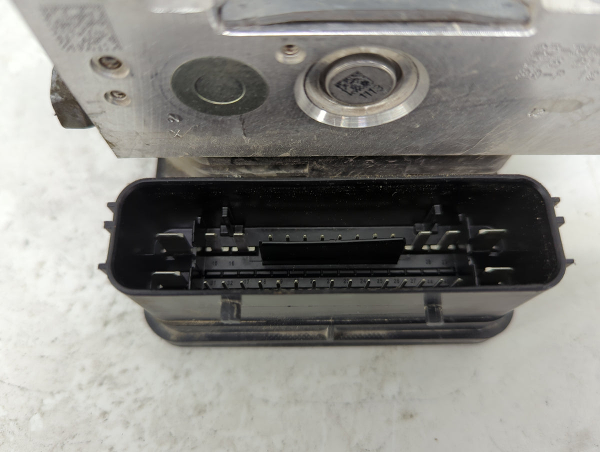 2017 Ford Explorer Anti-Lock Brake ABS Pump Module Actuator OEM P/N:HB53-2C405-AB Fits OEM Used Auto Parts - Oemusedautopart