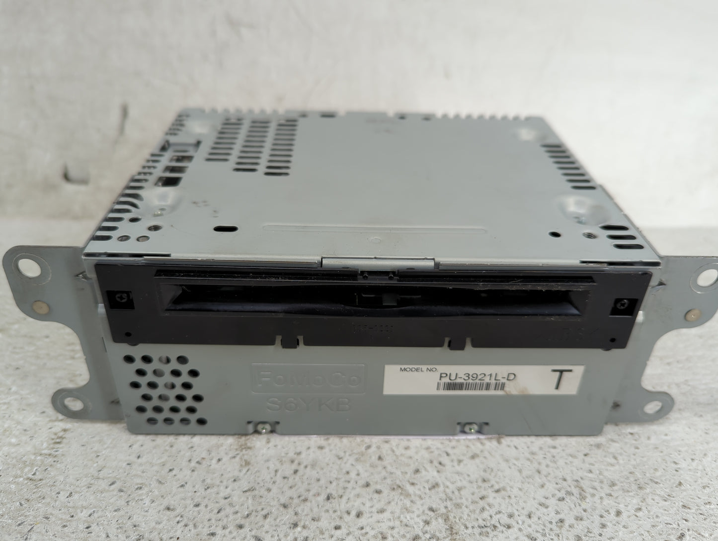 2017 Ford Explorer Radio AM FM Cd Player Receiver Replacement P/N:HB5T-19C107-AB PU-3921L-D, HB5T-19C107-ABPOL Fits OEM Used