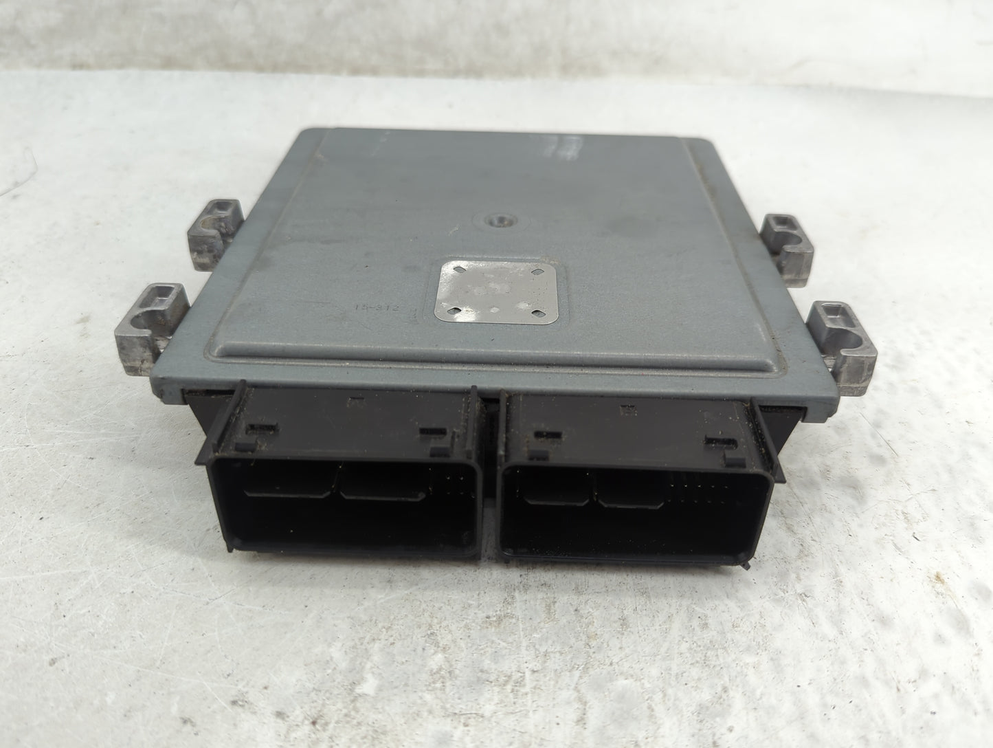 2016-2019 Ford Explorer PCM Engine Control Computer ECU ECM PCU OEM P/N:A6SXU2456BM00 FL3A-12B684-BEB Fits OEM Used Auto Par