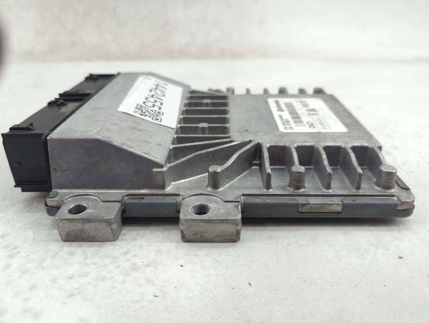 2016-2019 Ford Explorer PCM Engine Control Computer ECU ECM PCU OEM P/N:A6SXU2456BM00 FL3A-12B684-BEB Fits OEM Used Auto Par