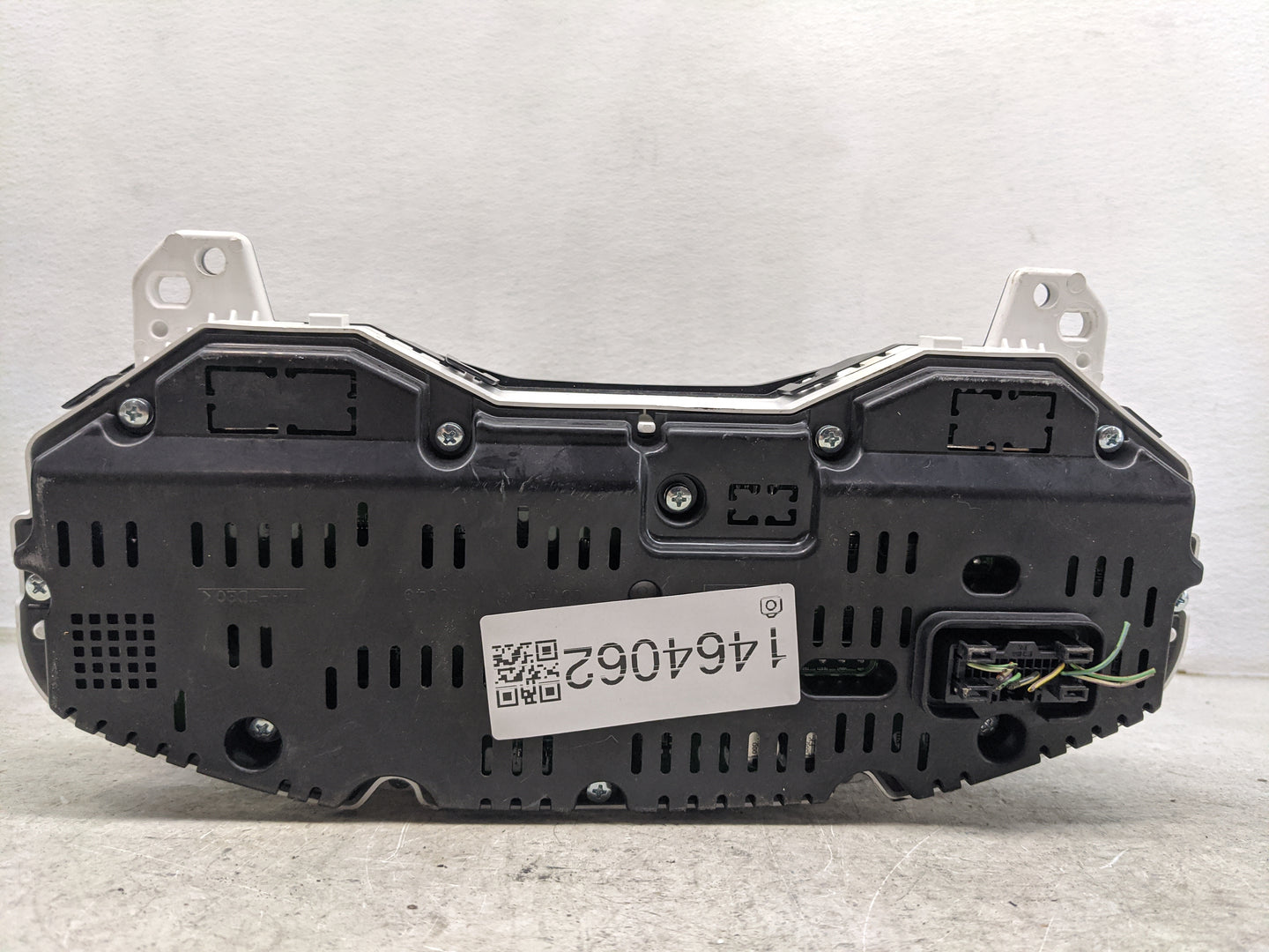2017 Ford Explorer Instrument Cluster Speedometer Gauges P/N:GB5T-10890-CB HB5T-10849-CA, TN257520-9870 Miles:57K Fits OEM U