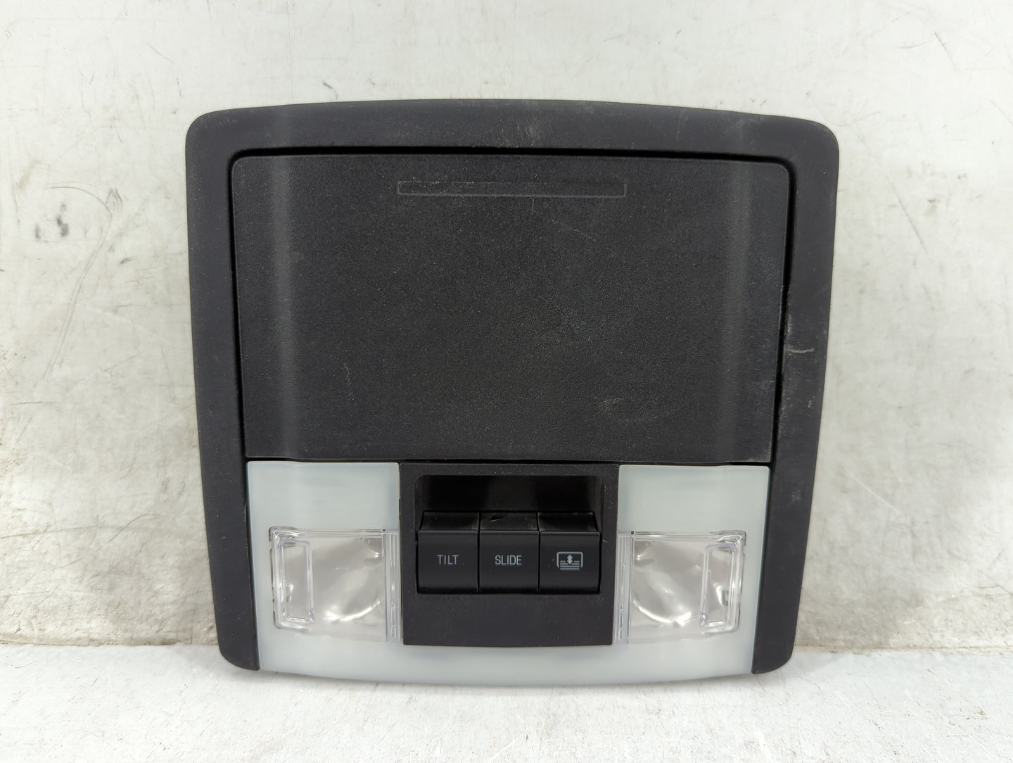 2017 Ford Explorer Overhead Roof Console 1465782 - Oemusedautoparts1.com