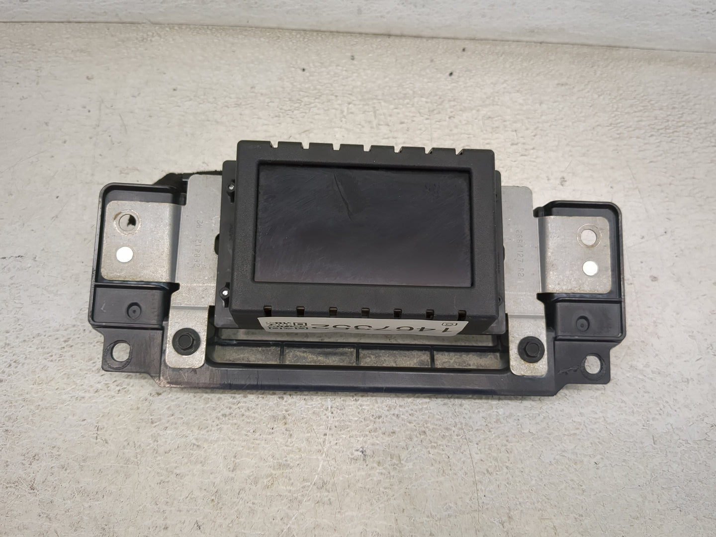 2017 Ford Explorer Information Display Screen 1467352 - Oemusedautoparts1.com