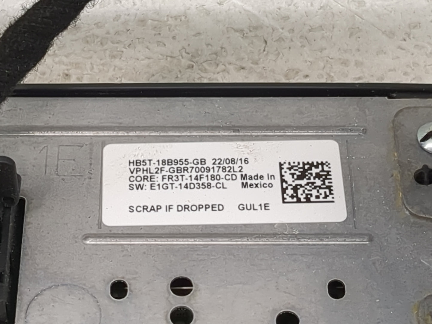 2017 Ford Explorer Information Display Screen 1467352 - Oemusedautoparts1.com
