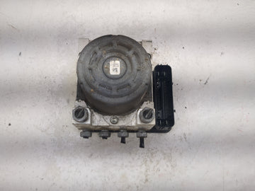 2017 Ford Explorer ABS Pump Control Module Replacement P/N:HB53-2C405-AC HB53-2C219-AB Fits OEM Used Auto Parts