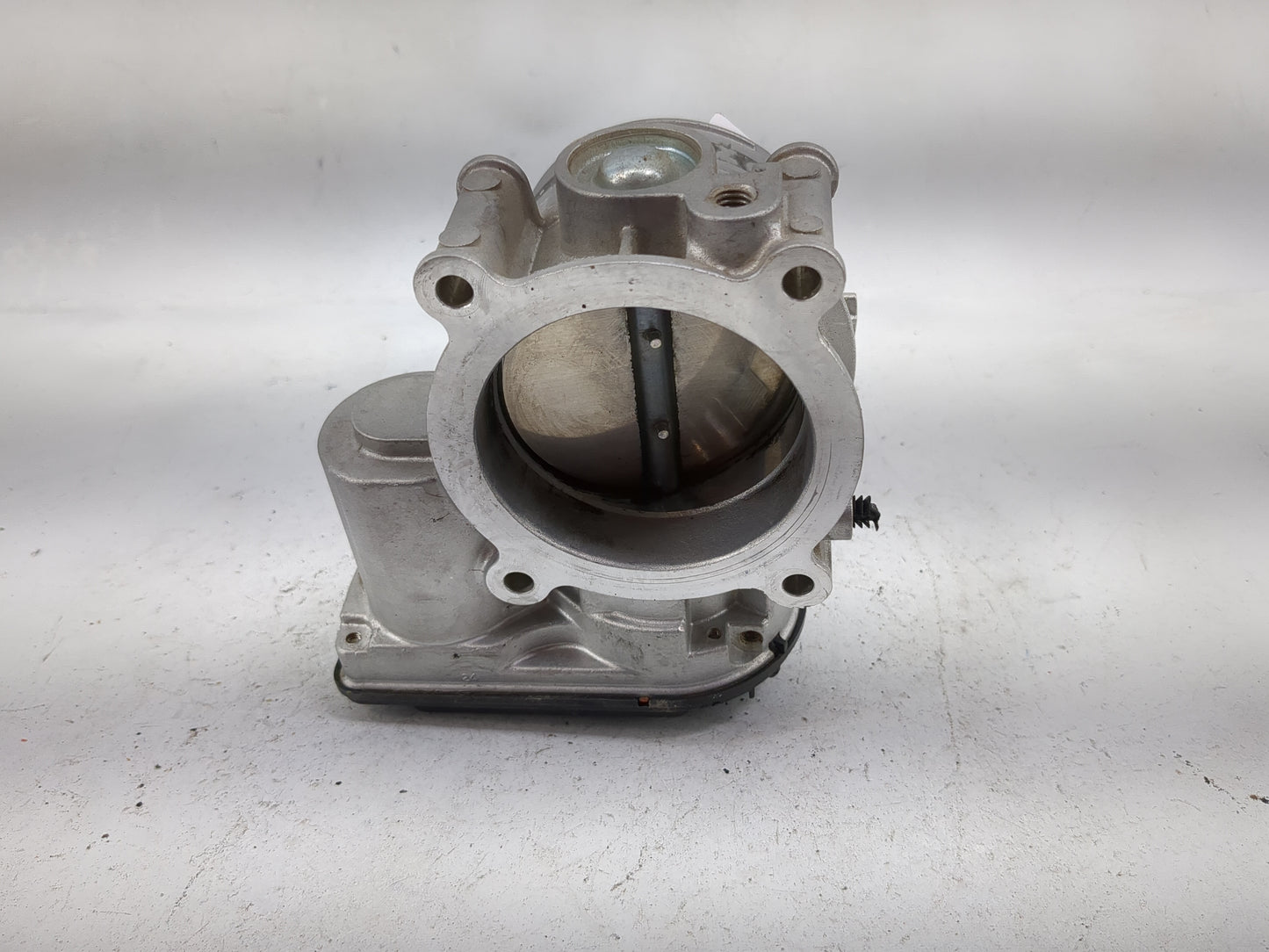 2011-2019 Ford Explorer Throttle Body P/N:AT4E-9F991-EL DA6174029 Fits Fits 2011 2012 2013 2014 2015 2016 2017 2018 2019 OEM