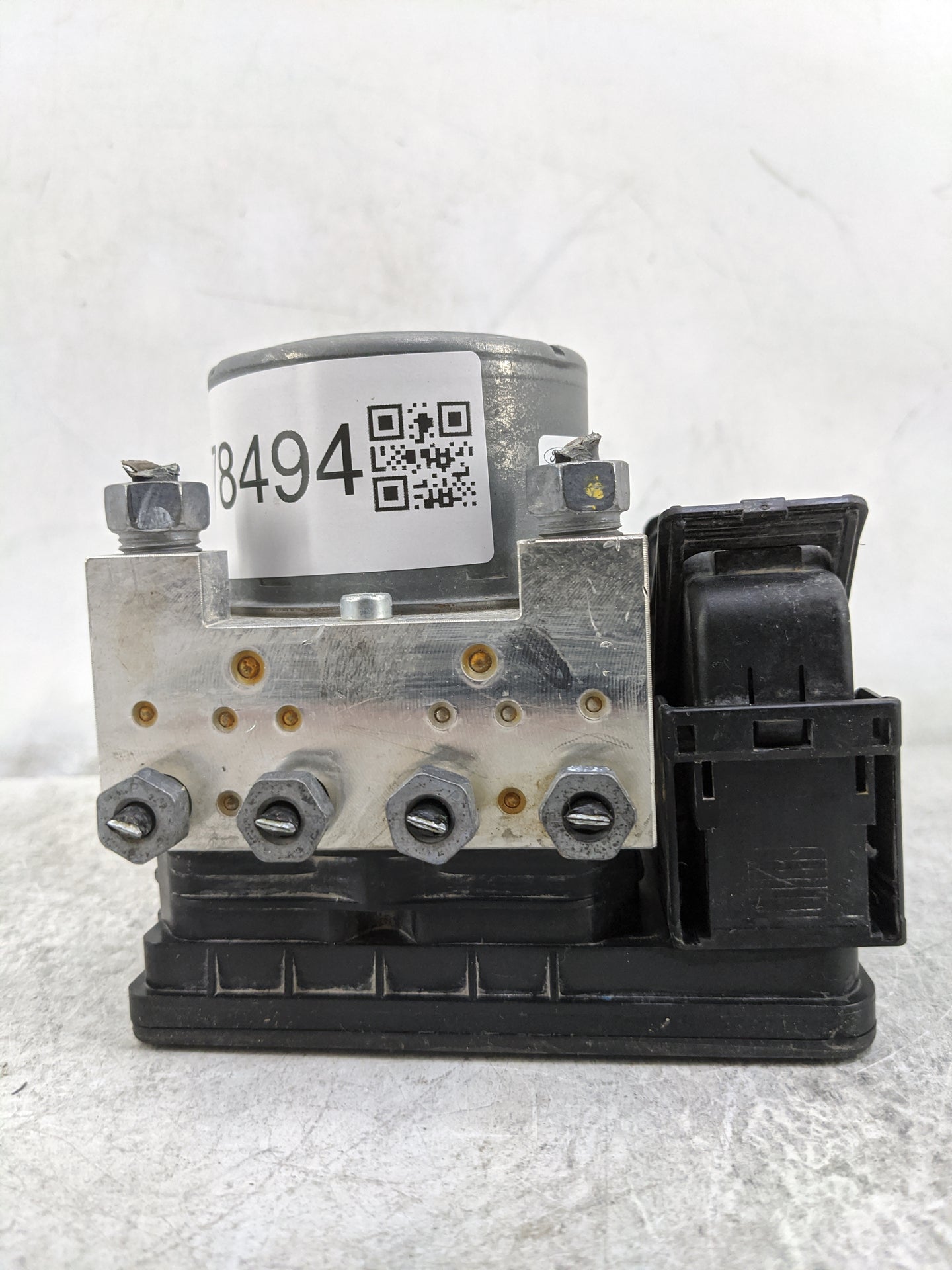 2017 Ford Explorer ABS Pump Control Module Replacement P/N:HB53-2C405-AB HB53-2C219-AB, 25.0220-0578.4, 28.5153-5120.3 Fits 