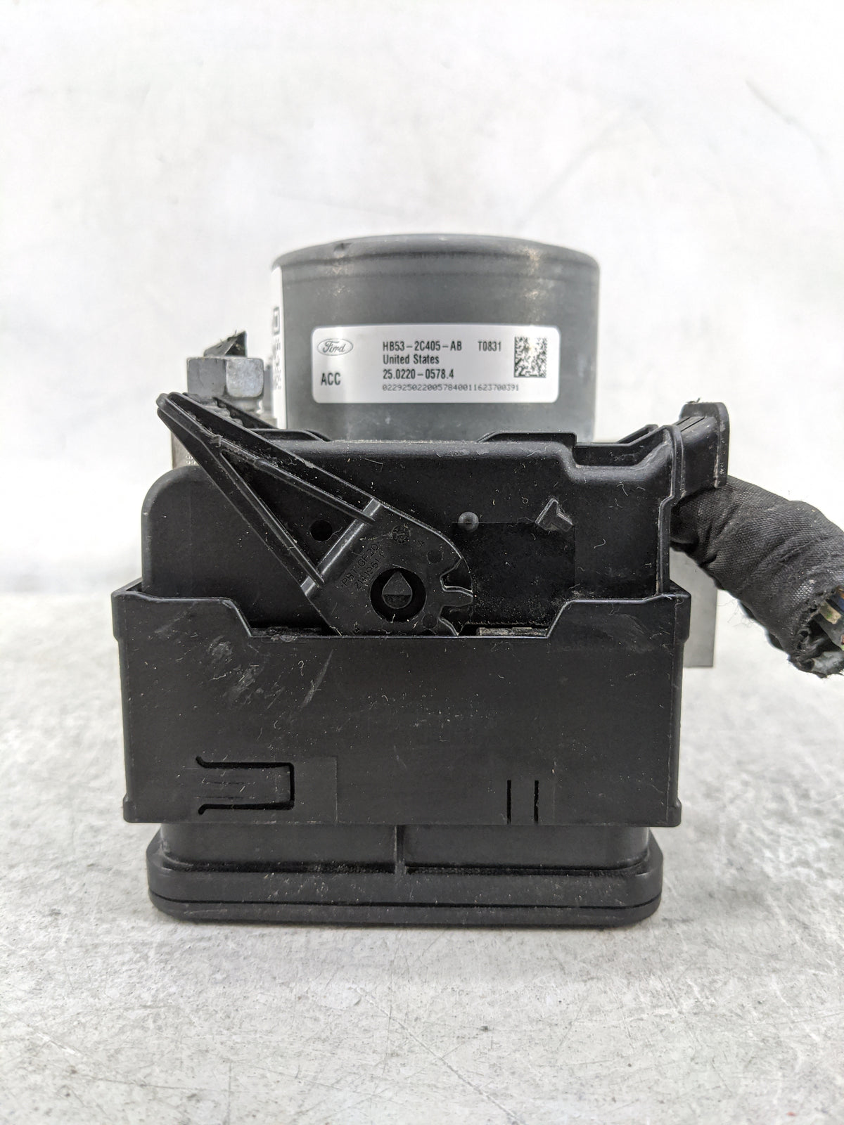 2016-2019 Ford Explorer Anti-Lock Brake ABS Pump Module Actuator OEM P/N:HB53-2C405-AB HB53-2C219-AB Fits Fits 2016 2017 201