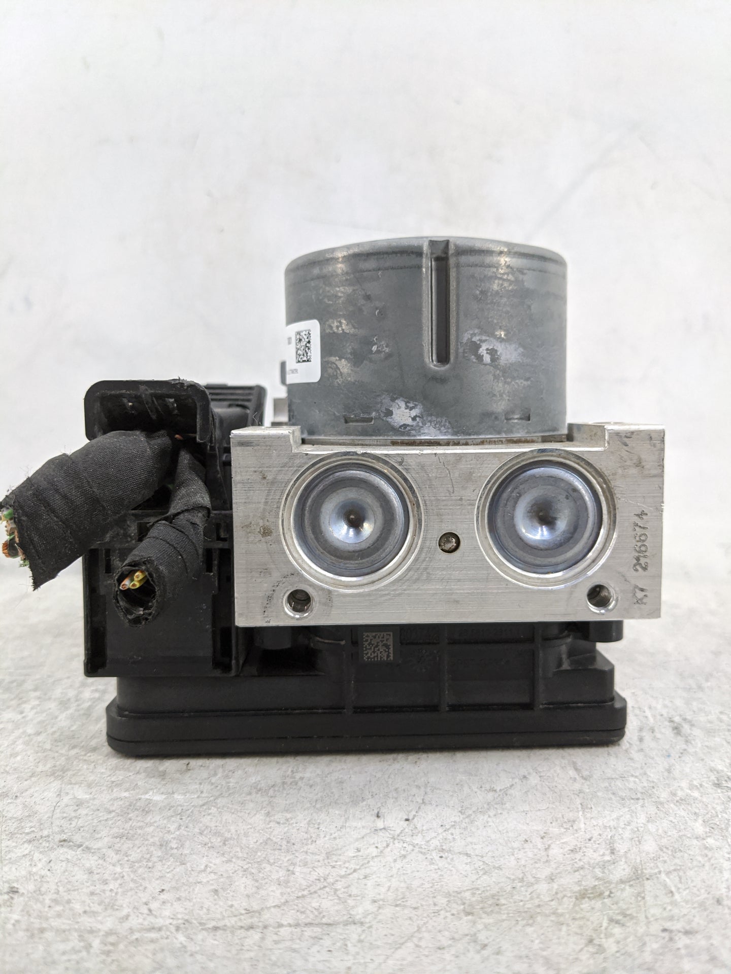 2017 Ford Explorer ABS Pump Control Module Replacement P/N:HB53-2C405-AB HB53-2C219-AB, 25.0220-0578.4, 28.5153-5120.3 Fits 