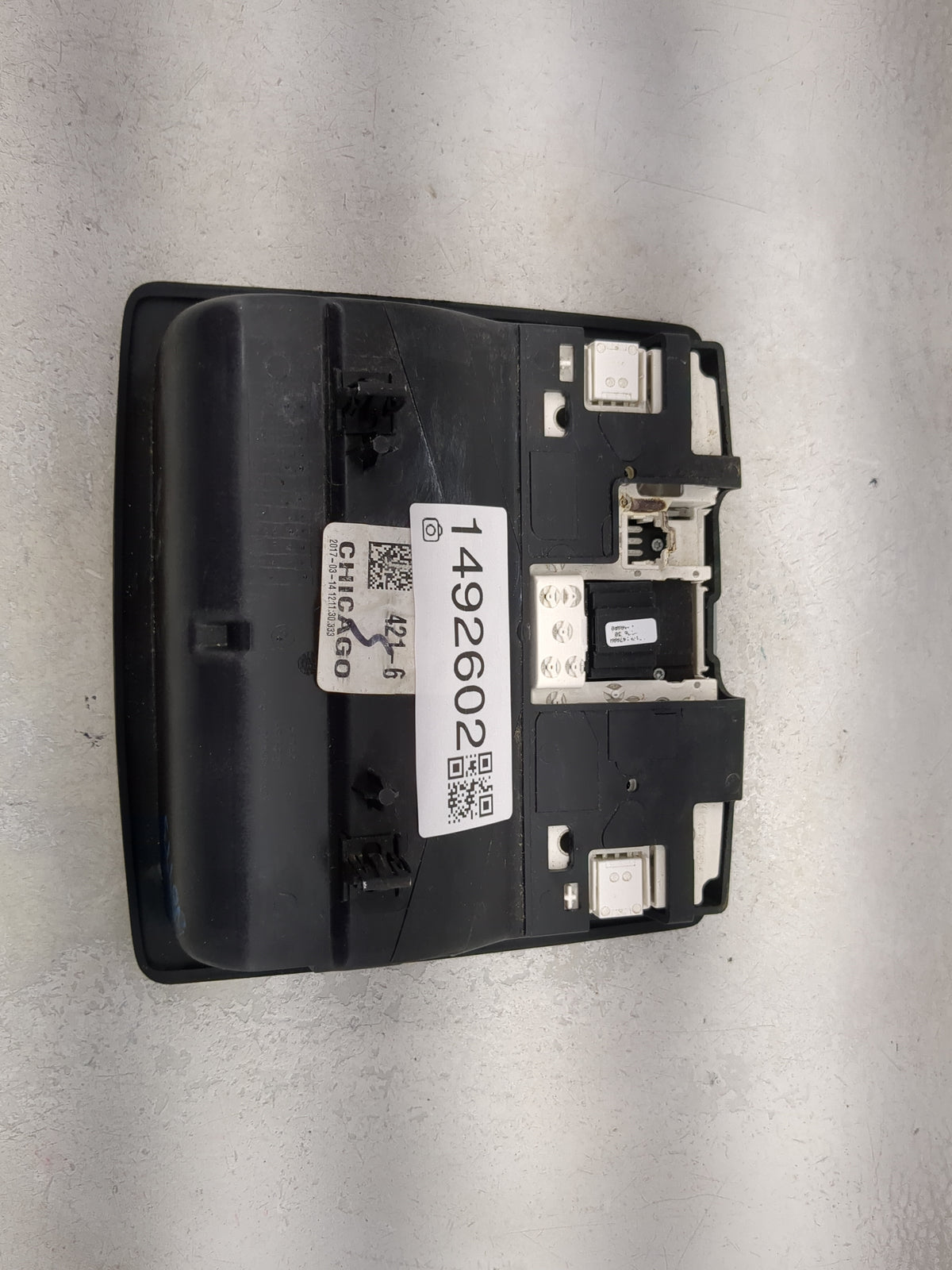 2017 Ford Explorer Overhead Roof Console Black - Oemusedautoparts1.com