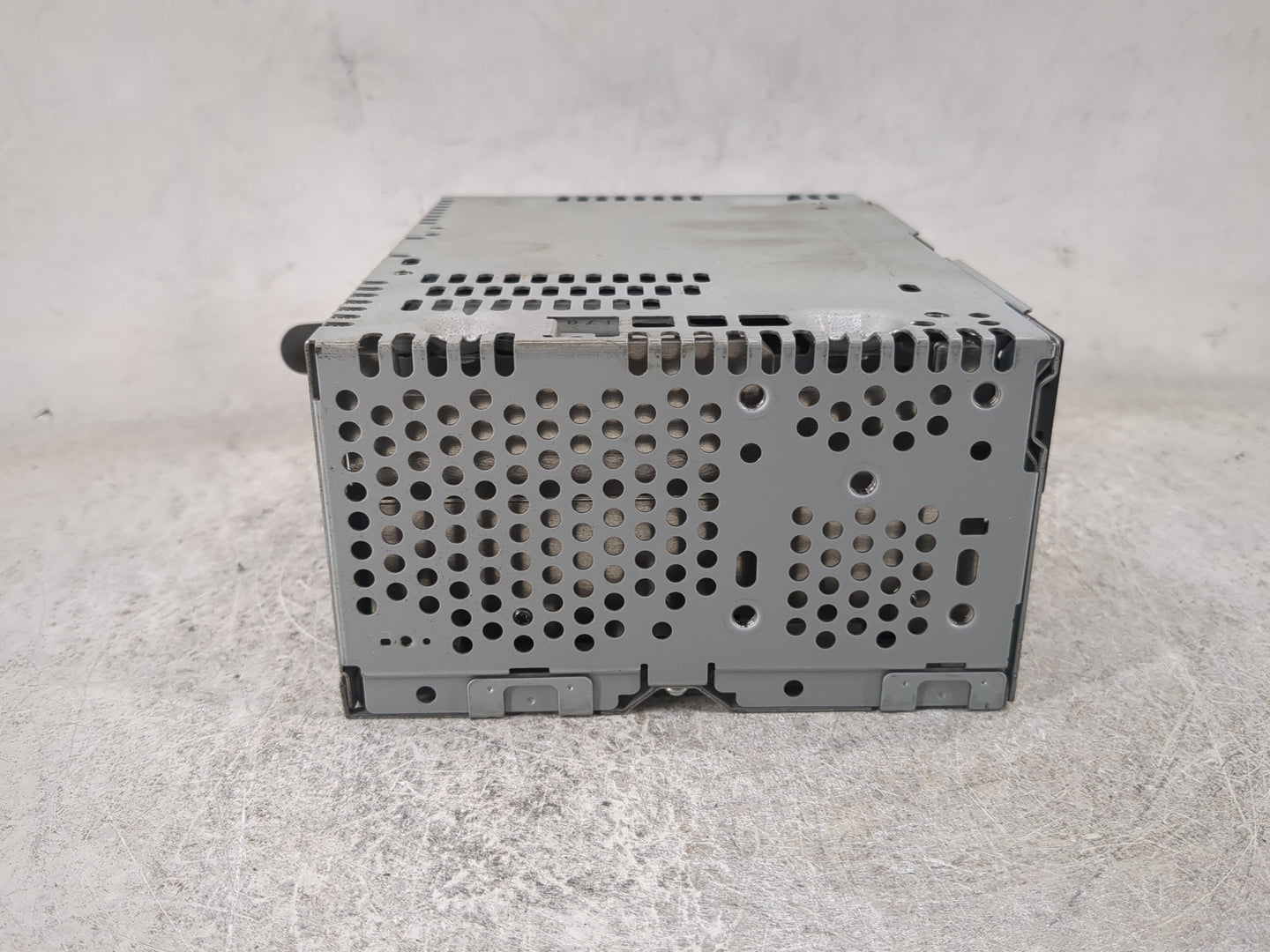 2017 Ford Explorer Radio AM FM Cd Player Receiver Replacement P/N:PU-3921L-D HB5T-19C107-AB Fits OEM Used Auto Parts - Oemus