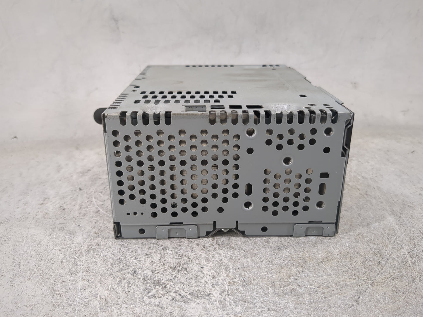 2017 Ford Explorer Radio AM FM Cd Player Receiver Replacement P/N:PU-3921L-D HB5T-19C107-AB Fits OEM Used Auto Parts - Oemus