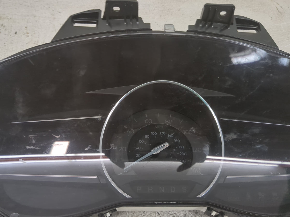 2017 Ford Explorer Instrument Cluster Speedometer Gauges P/N:HB5T-10849-CC TN257520-9872 Miles: Fits OEM Used Auto Parts - O