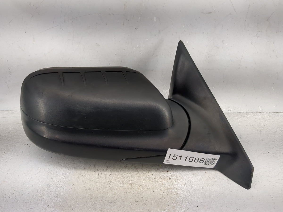 2016-2019 Ford Explorer Passenger Side View Mirror - Right Door Mirror OEM Used - Oemusedautoparts1.com