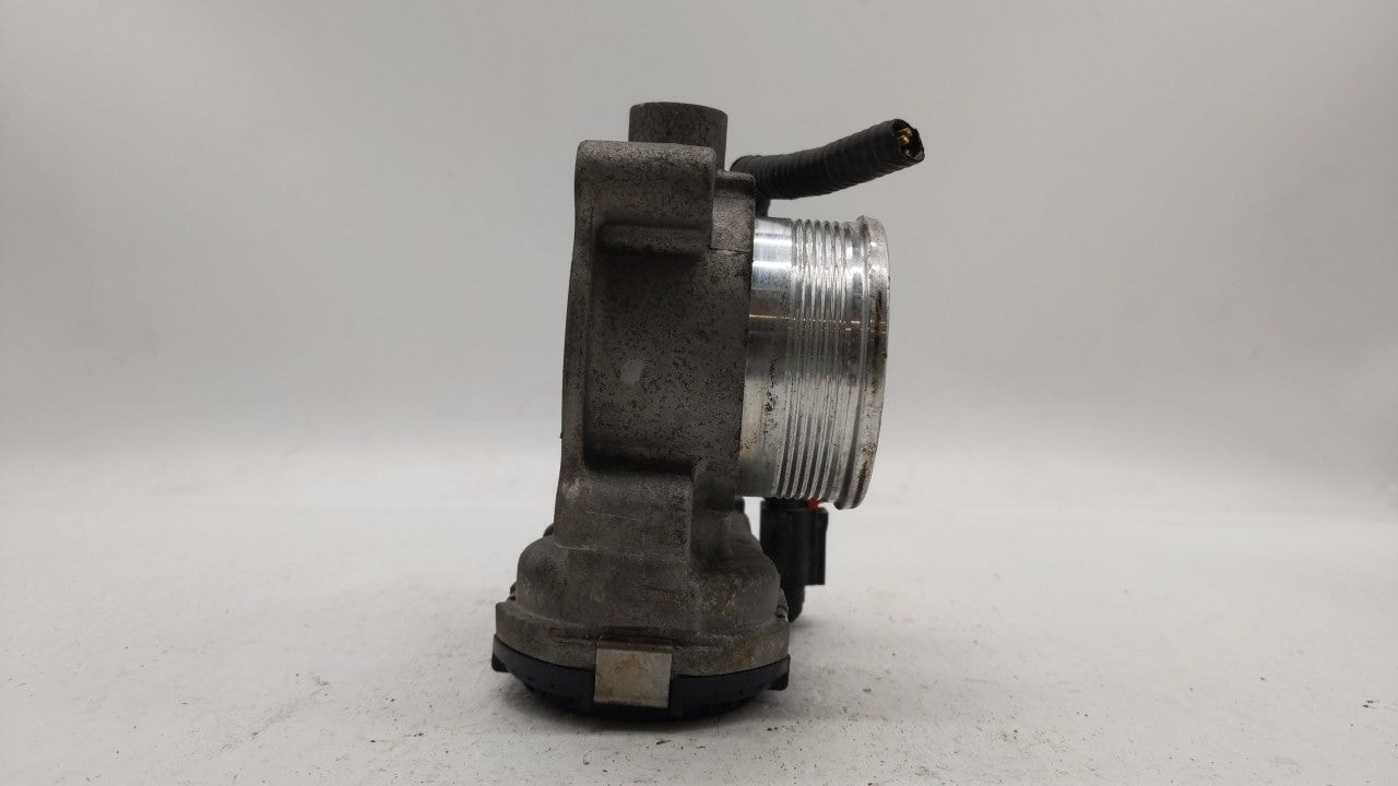 2016-2019 Ford Explorer Throttle Body P/N:DS7E-9F991-BB Fits Fits 2014 2015 2016 2017 2018 2019 OEM Used Auto Parts - Oemuse