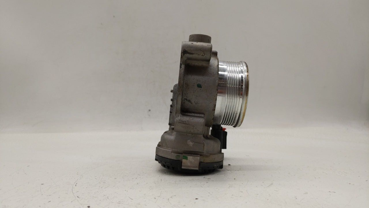 2016-2019 Ford Explorer Throttle Body P/N:DS7E-9F991-BB Fits Fits 2014 2015 2016 2017 2018 2019 OEM Used Auto Parts - Oemuse