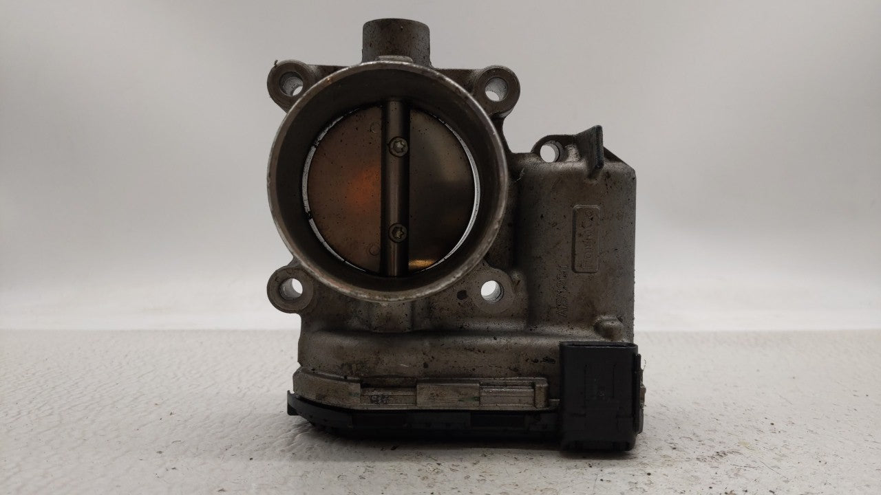 2016-2019 Ford Explorer Throttle Body P/N:DS7E-9F991-BB Fits Fits 2014 2015 2016 2017 2018 2019 OEM Used Auto Parts - Oemuse