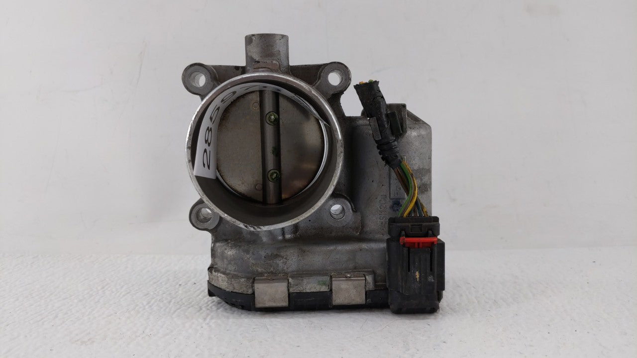 2016-2019 Ford Explorer Throttle Body P/N:DS7E-9F991-BB Fits Fits 2014 2015 2016 2017 2018 2019 OEM Used Auto Parts - Oemuse