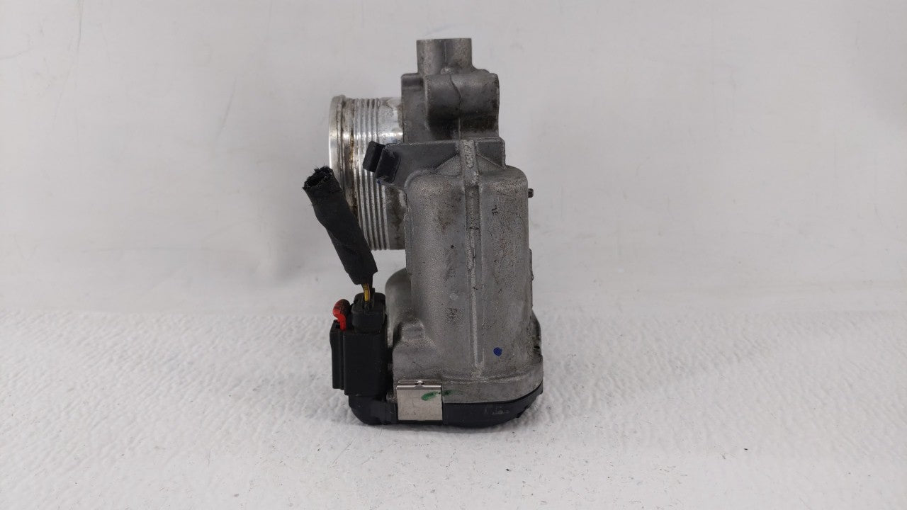 2016-2019 Ford Explorer Throttle Body P/N:DS7E-9F991-BB Fits Fits 2014 2015 2016 2017 2018 2019 OEM Used Auto Parts - Oemuse
