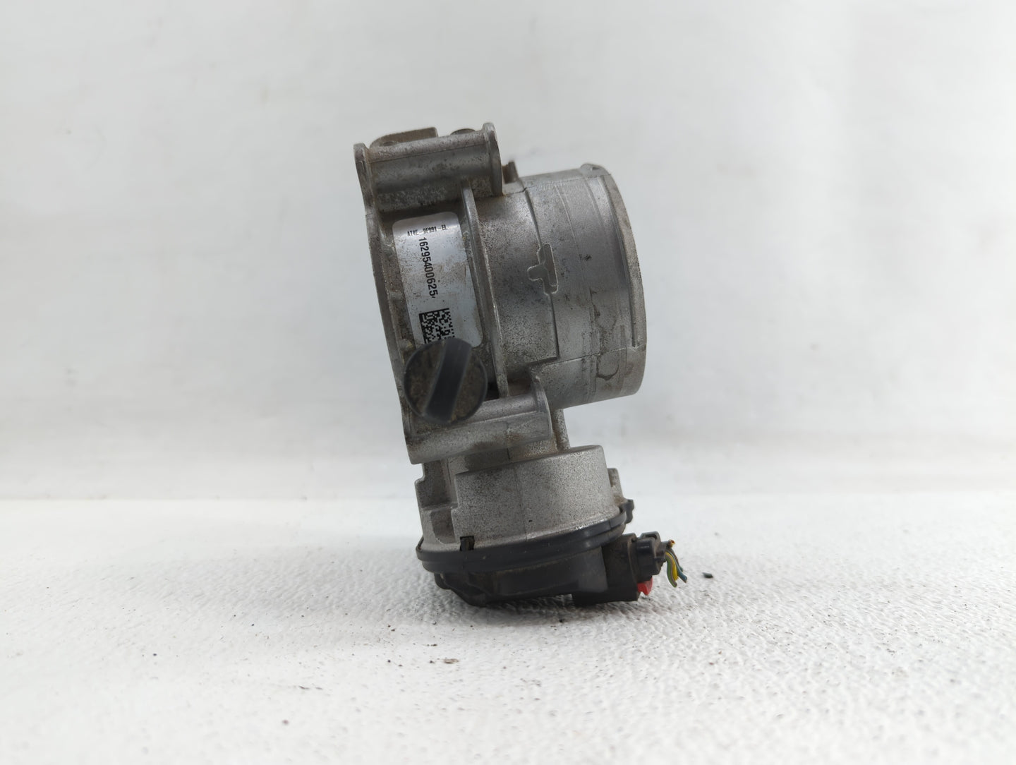 2011-2019 Ford Explorer Throttle Body P/N:AT4E-EF AT4E-9F991-EL, AT4E-ED Fits Fits 2011 2012 2013 2014 2015 2016 2017 2018 2