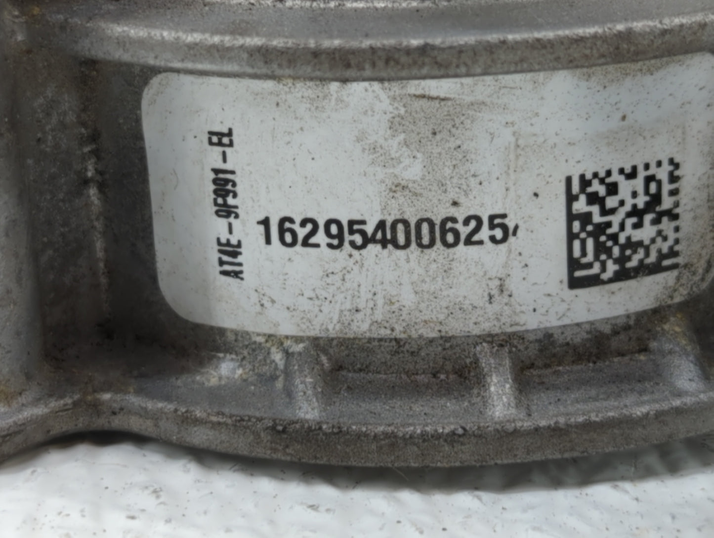 2011-2019 Ford Explorer Throttle Body P/N:AT4E-EF AT4E-9F991-EL, AT4E-ED Fits Fits 2011 2012 2013 2014 2015 2016 2017 2018 2